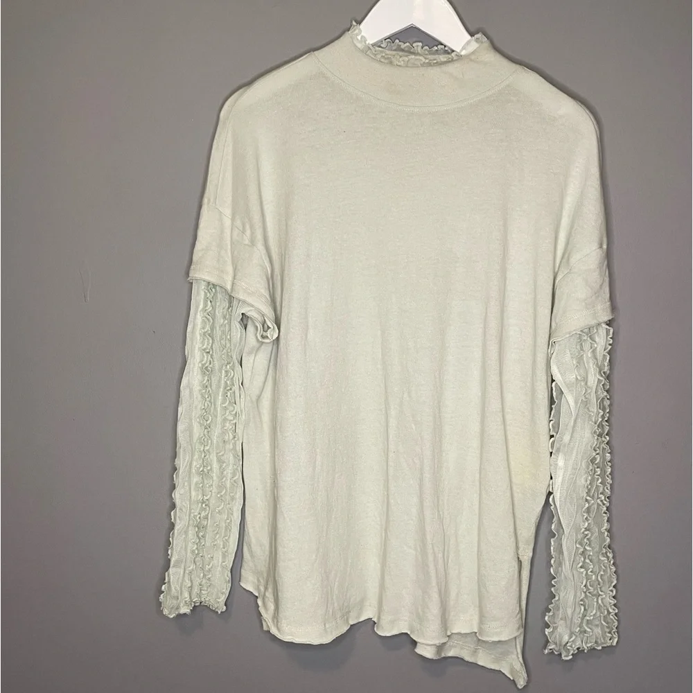 Free People On Your Sleeve Top - Picture 2 of 6